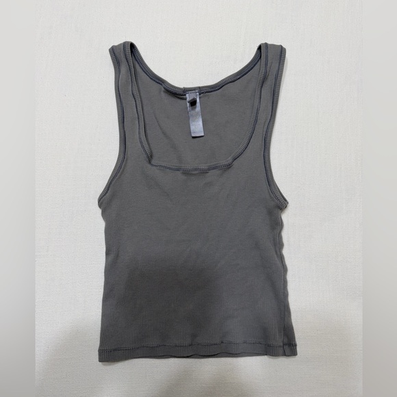 Skims Cotton Rib Tank - Picture 2 of 4
